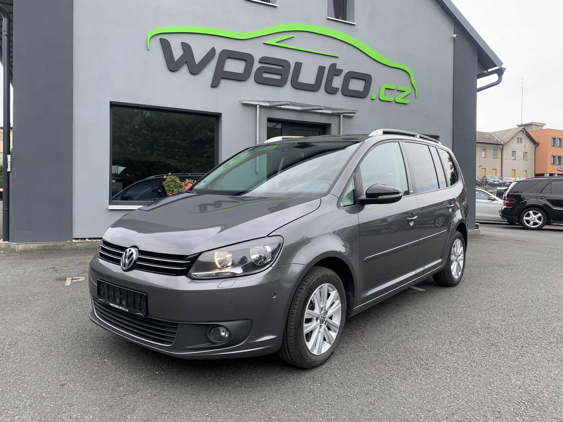 Volkswagen Touran 2.0 TDi 103 kW STYLE