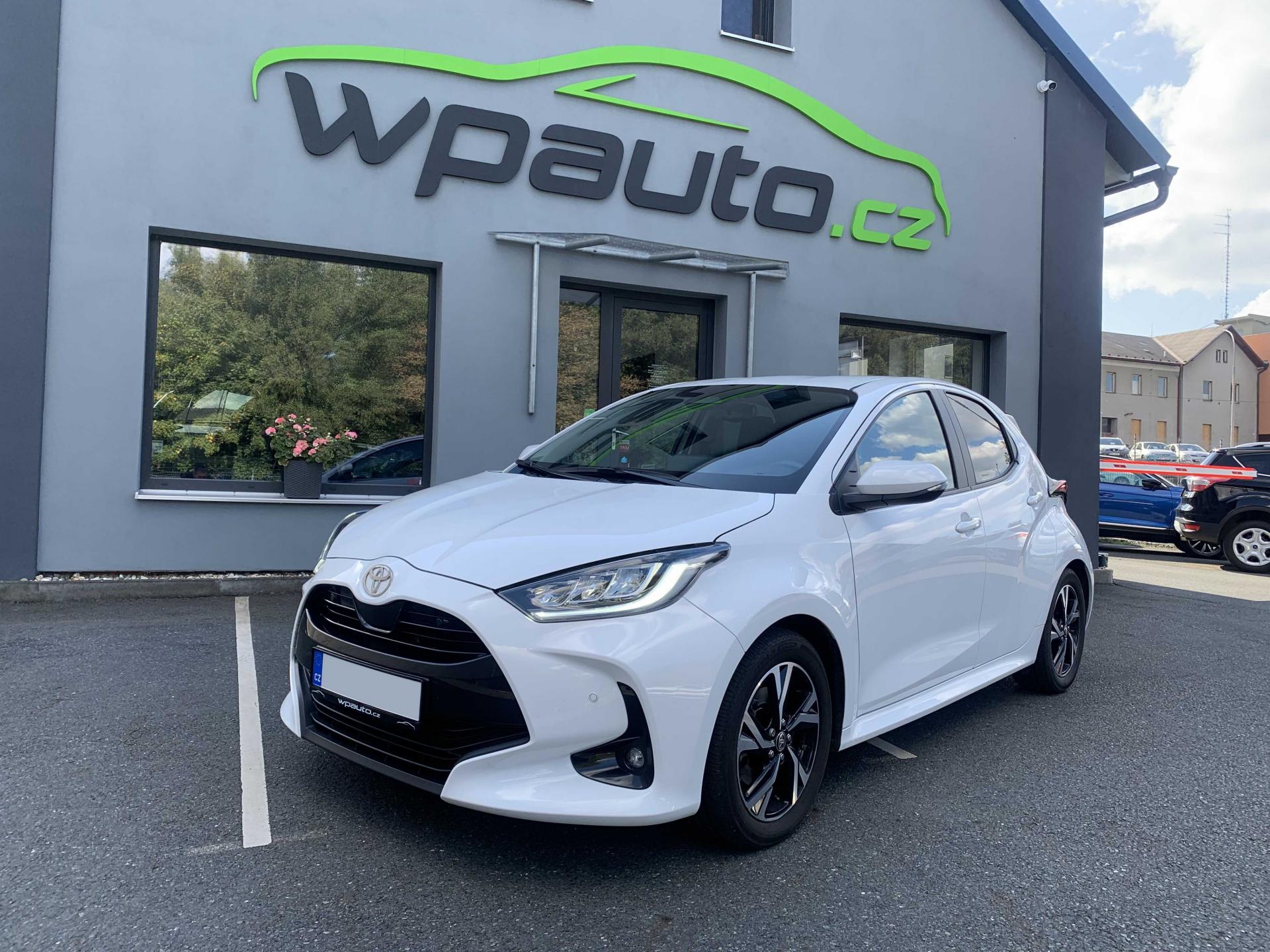 Toyota Yaris 1.5 HYBRID 96 kW 1.MAJITEL