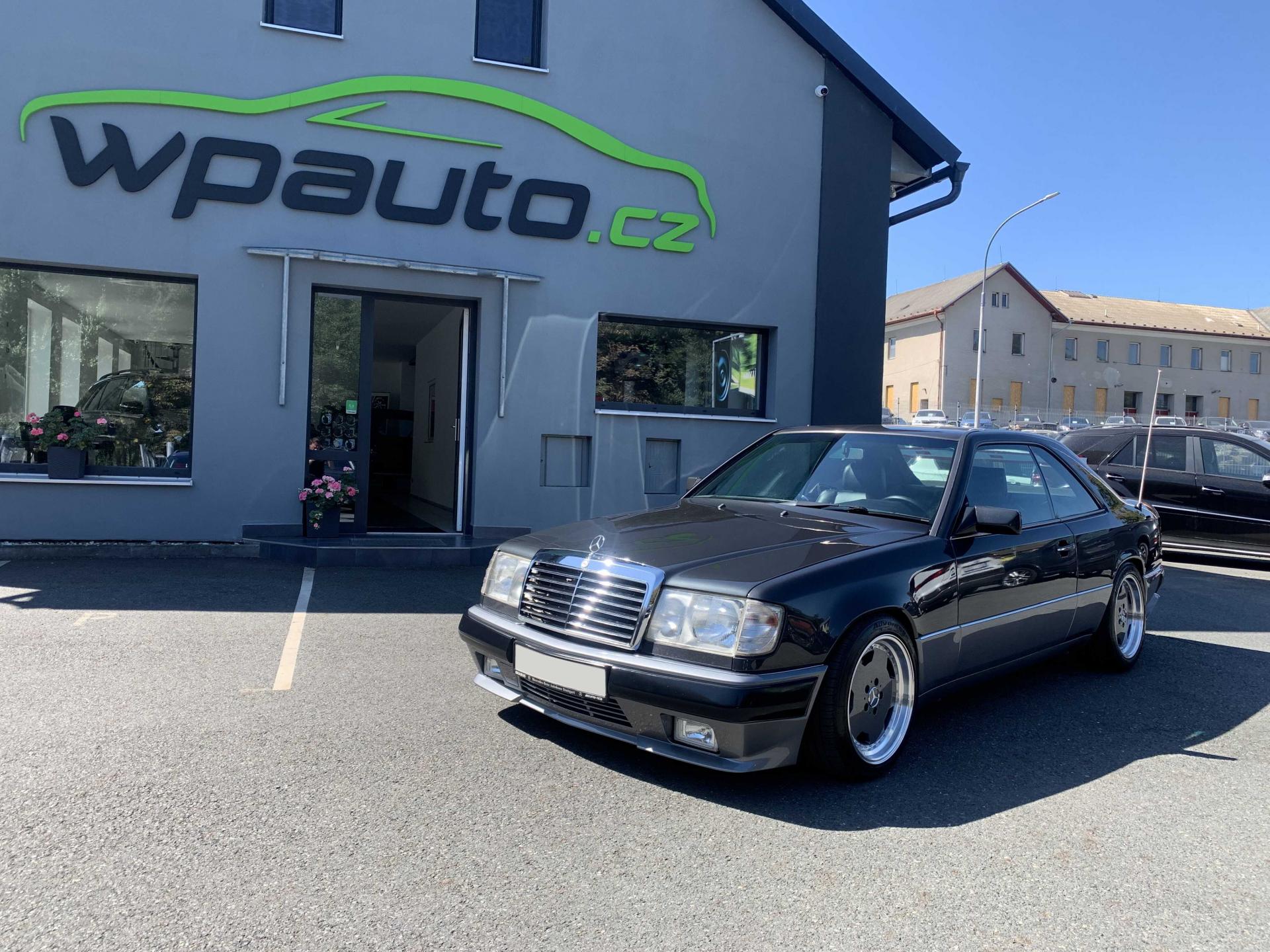 Mercedes-Benz 124 300 TURBODIESEL OM603