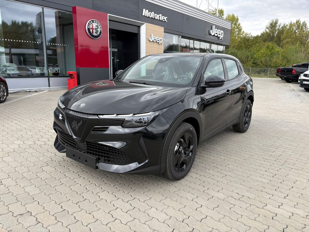 Alfa Romeo Junior 1.2 Turbo Hybrid 145k eDCT6