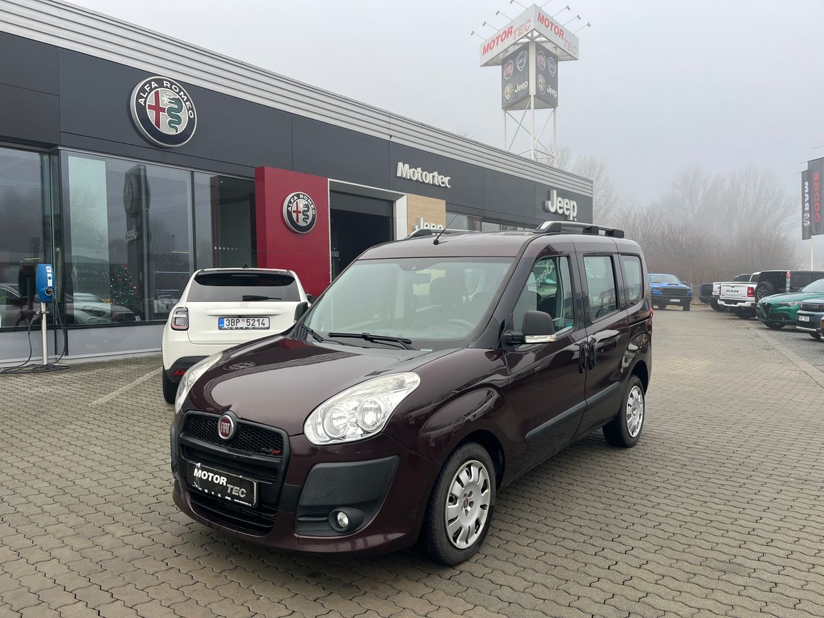 Fiat Dobló 2.0 JTD 135k Combi 5 míst