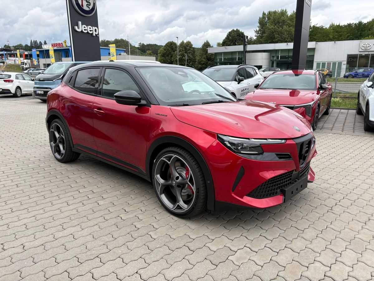 Alfa Romeo Junior Elettrice Veloce Perfo BEV 280