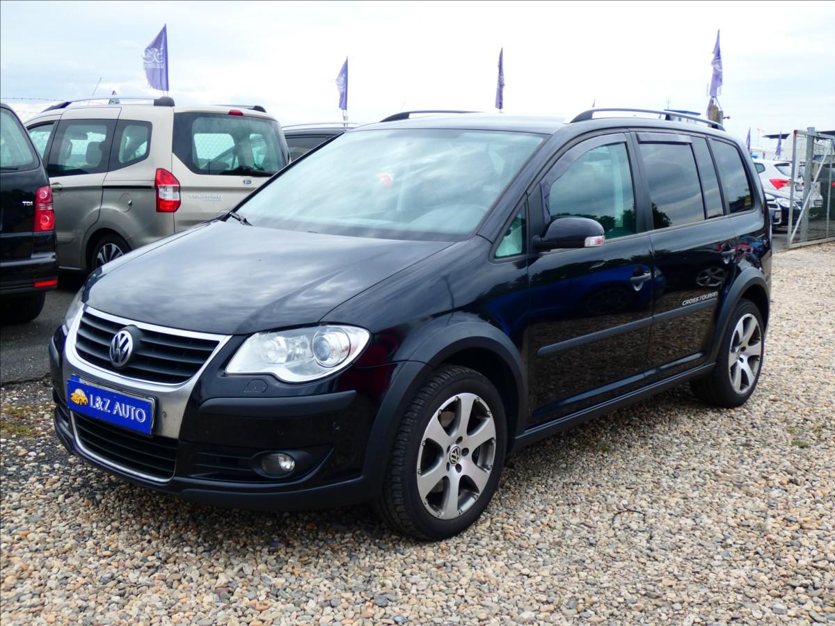 Volkswagen Touran 2,0 TDI DSG CROSS