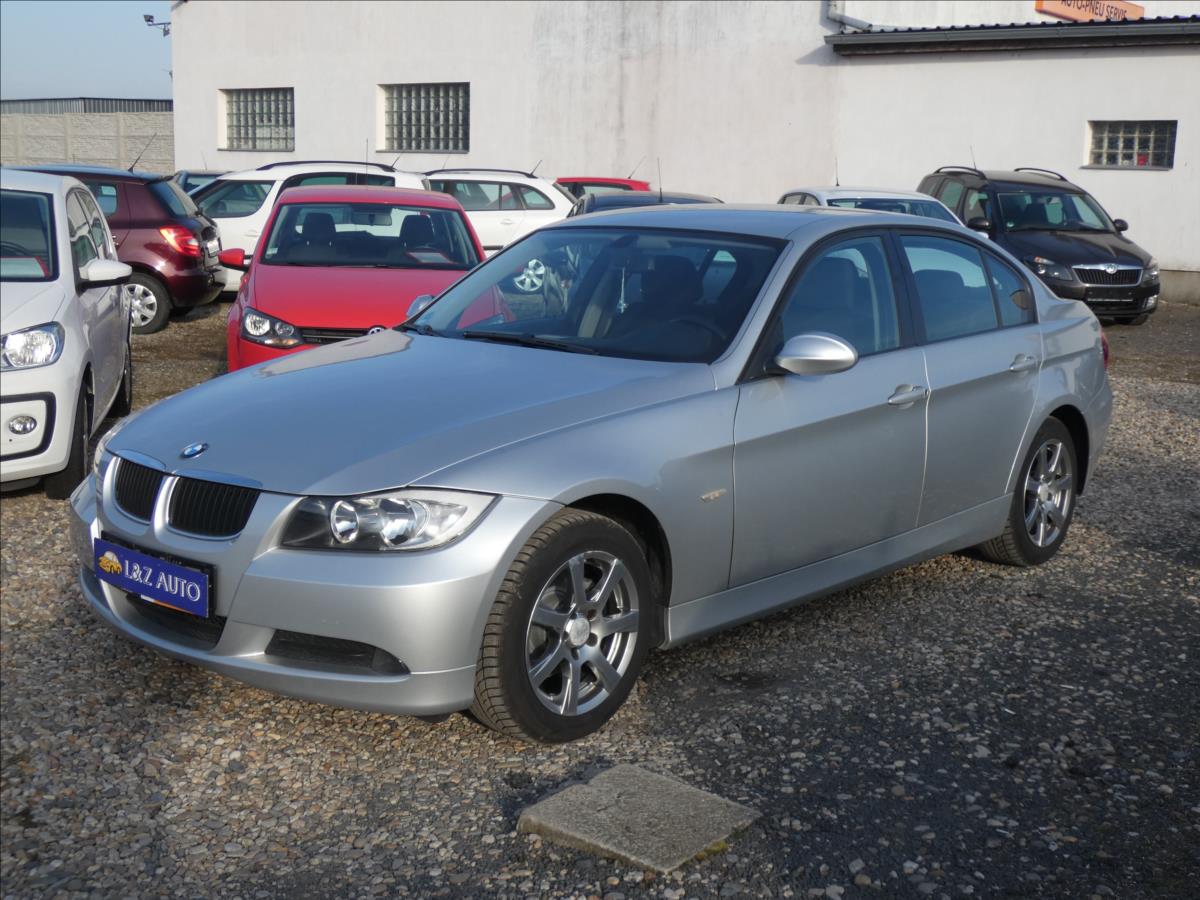BMW Řada 3 2,0 318i