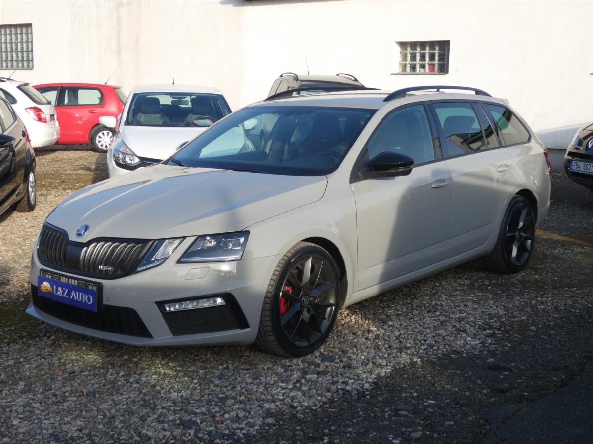 Škoda Octavia 2,0 TDI DSG RS
