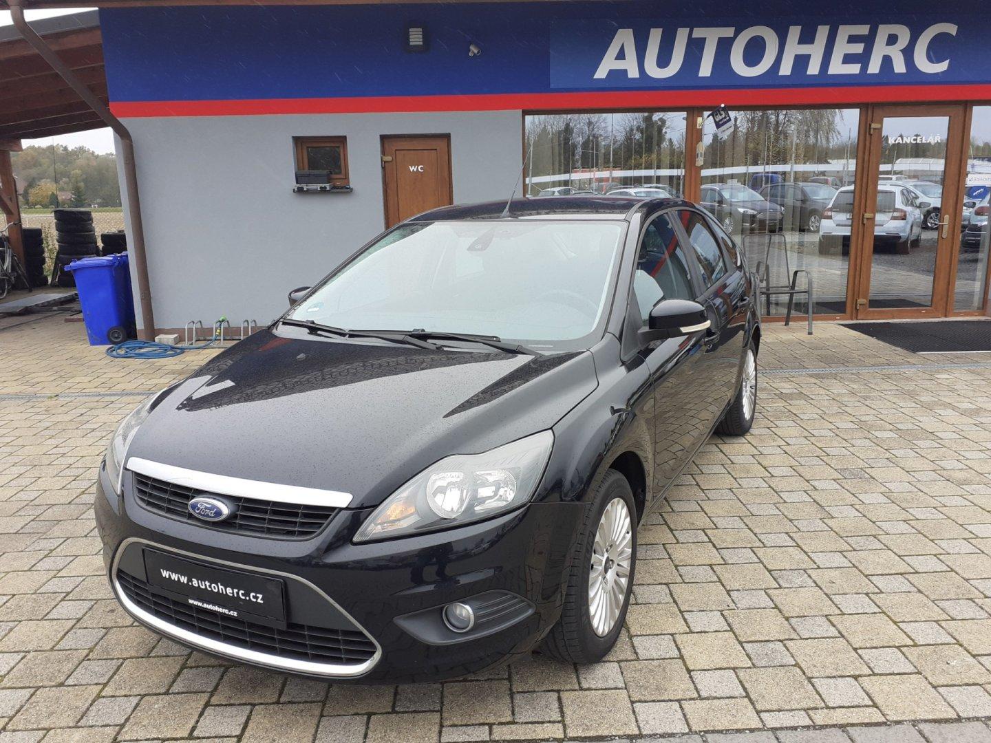 Ford Focus 1.6 16V TITANIUM