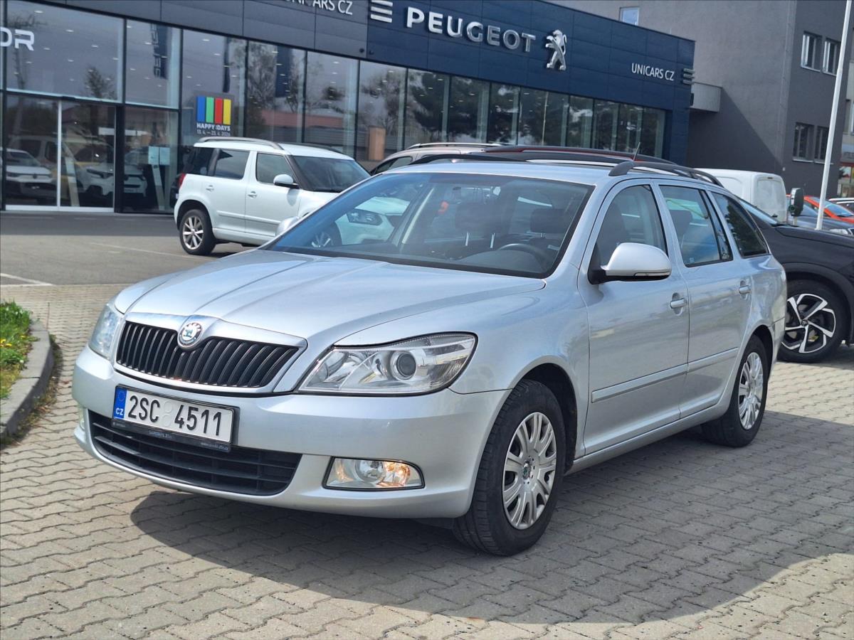 Škoda Octavia 2,0 TDI elegance CZ