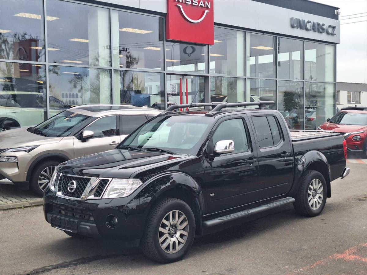 Nissan Navara 3,0 DCi DoubleCab fullservis