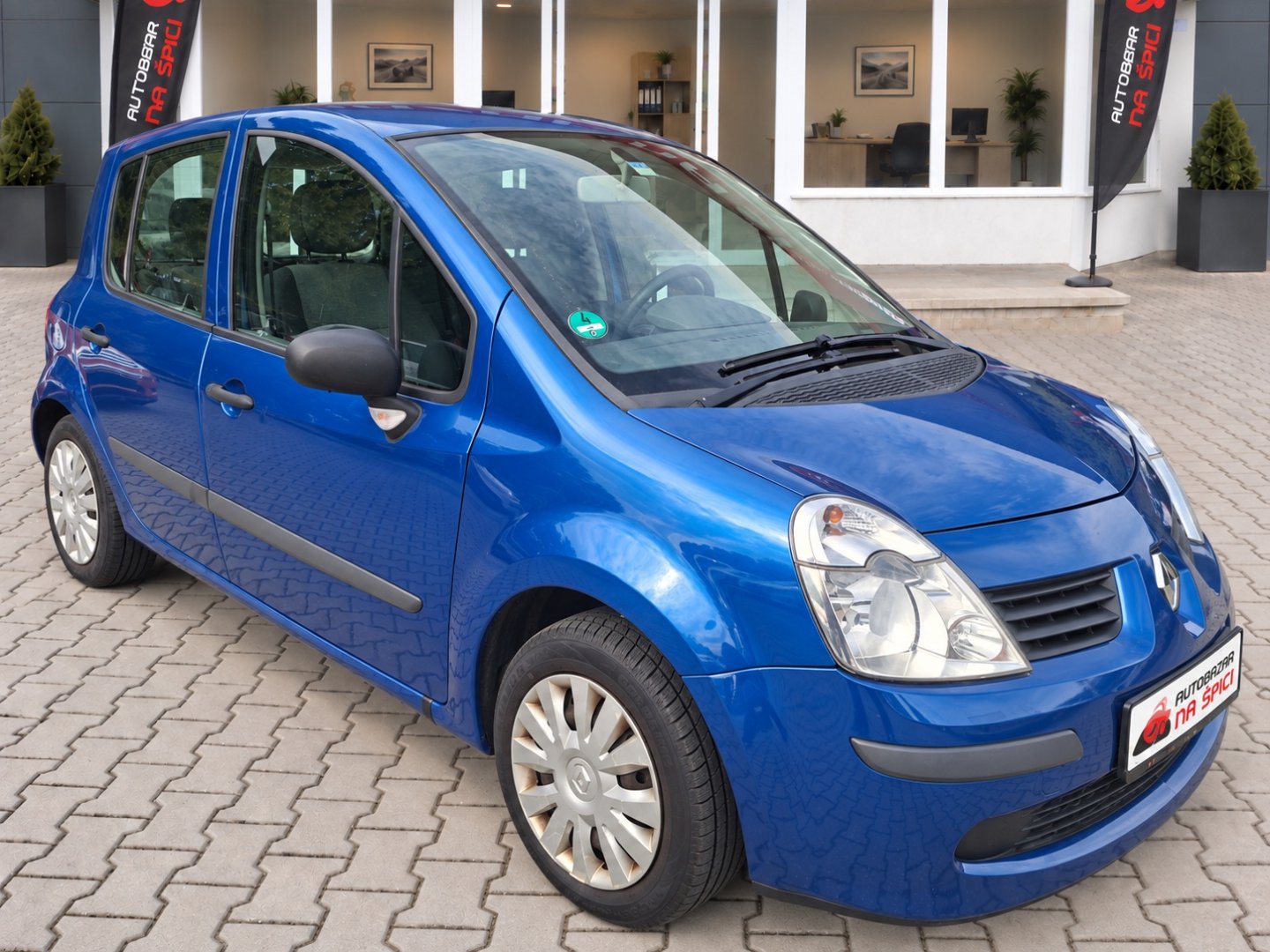 Renault Modus 1.2i 55kW -KLIMATIZACE