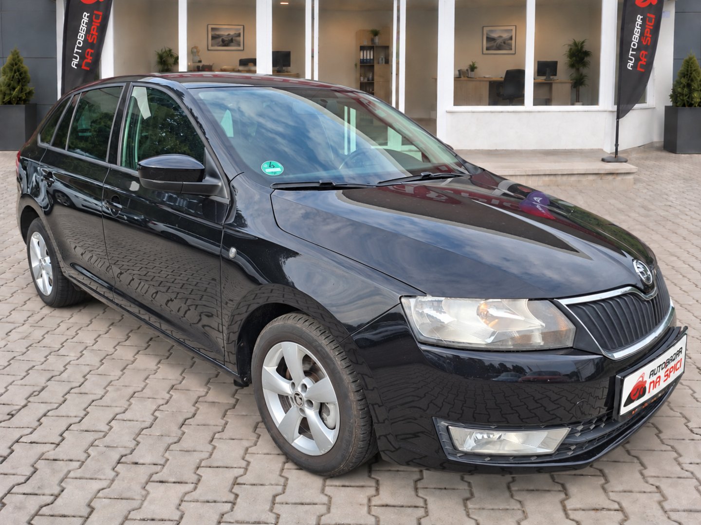 Škoda Rapid SPBK 1.2TSI 77kW -VÝBAVA!