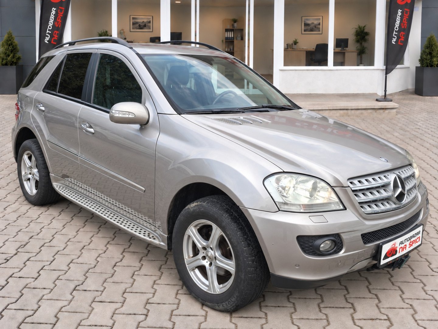 Mercedes-Benz Třídy M 320CDI 165kW 4MATIC