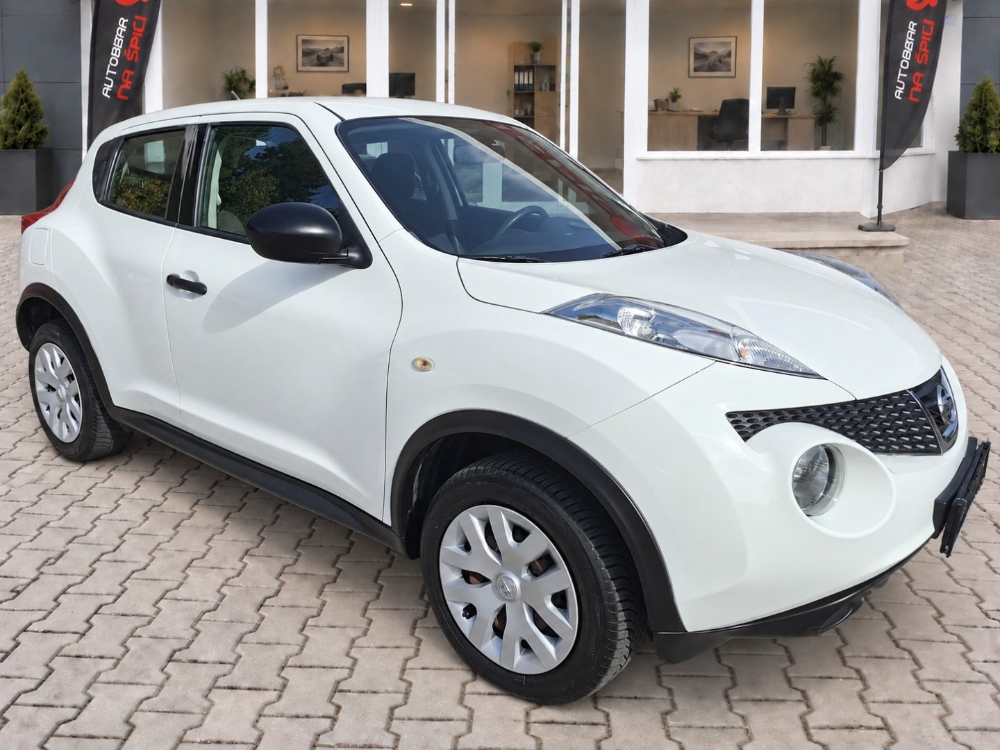 Nissan Juke 1.6i 86kW MAN -PARK.SENZORY