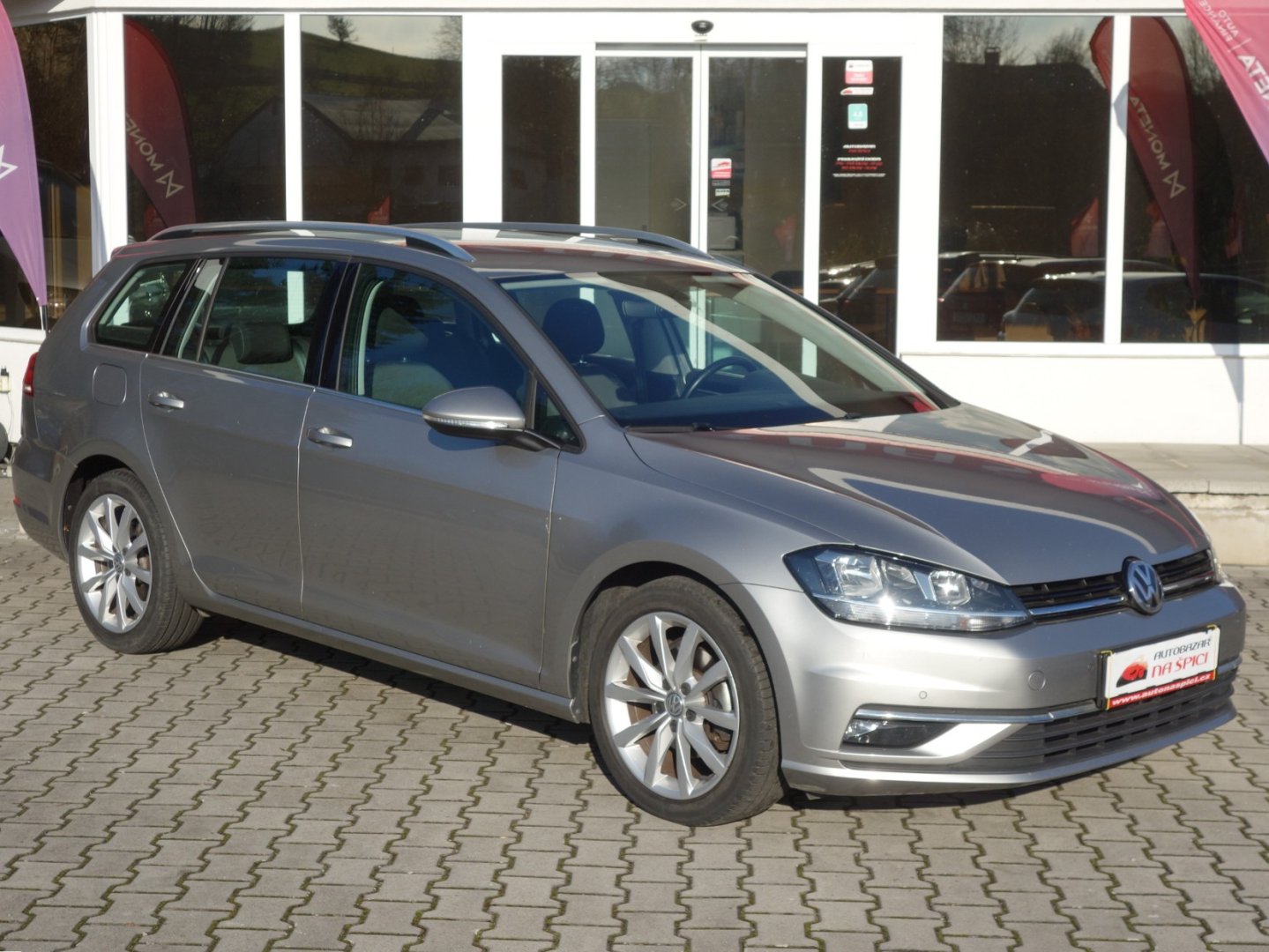 Volkswagen Golf 1.6TDI 85kW -ACC-VIRTUAL-DPH