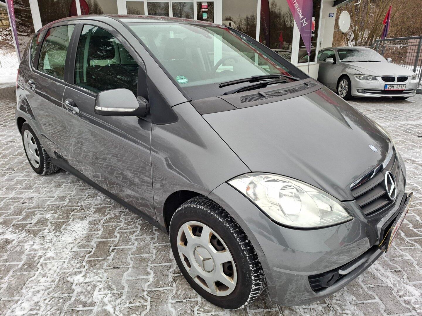 Mercedes-Benz Třídy A A150 70kW -SERVISOVÁNO-NEHAV.!