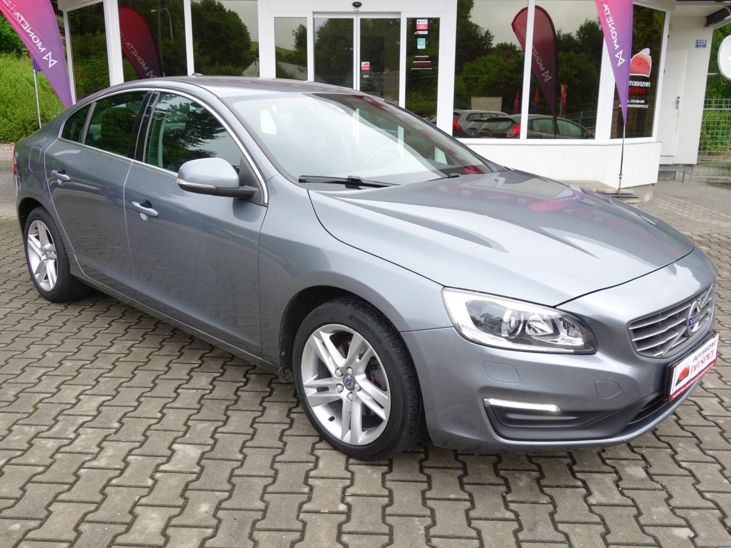 Volvo S60 2.0 D4 147kW AUT -NOVÉ V ČR