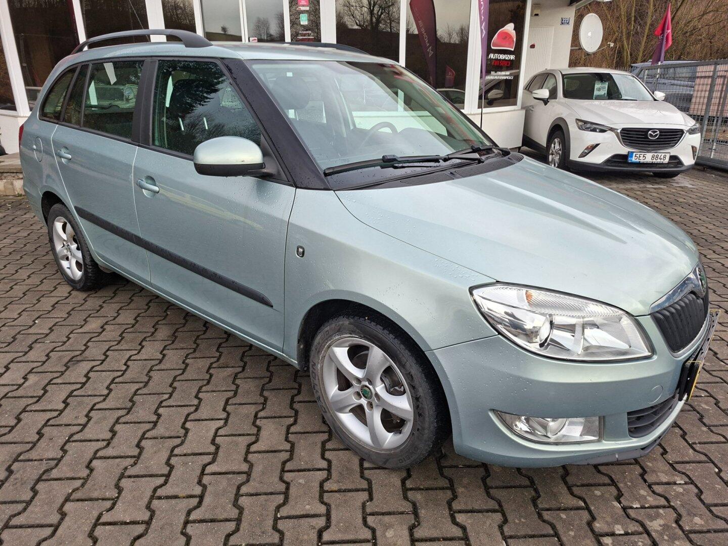 Škoda Fabia 1.2TSI 63kW -VÝBAVA!