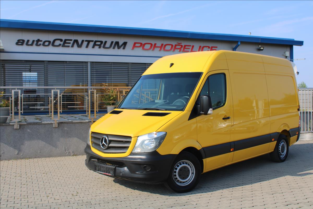 Mercedes-Benz Sprinter 311CDi*131tKm*KLIMA*REGÁLY