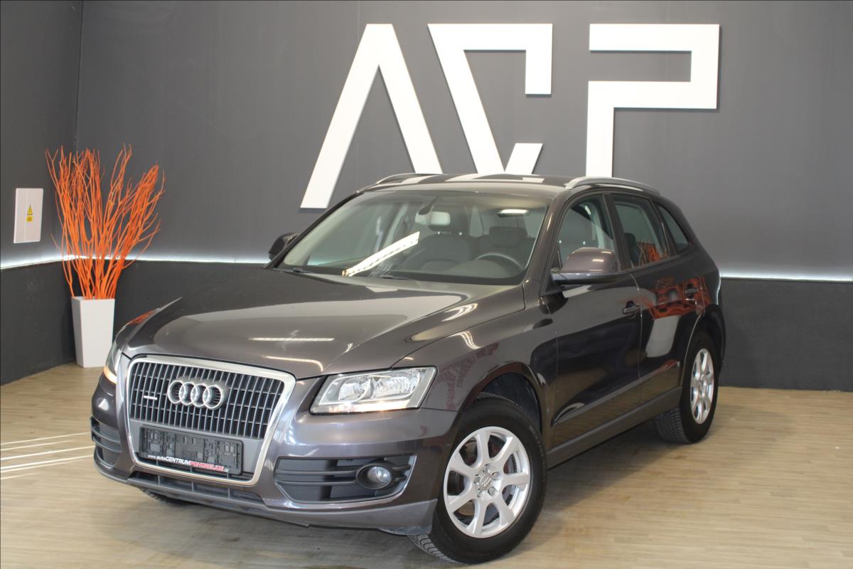 Audi Q5 2,0TDI*105KW*Manuál*PDC*
