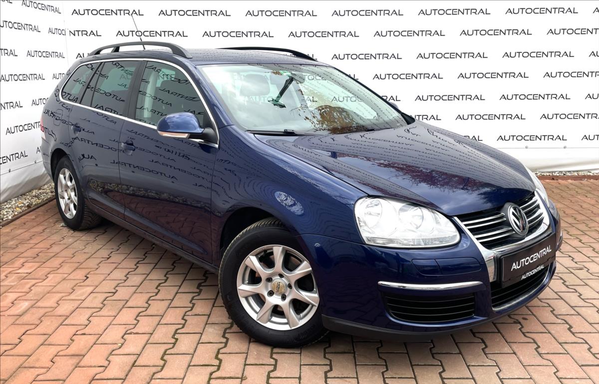 Volkswagen Golf 1,4 tsi 90kw Comf.po servisu