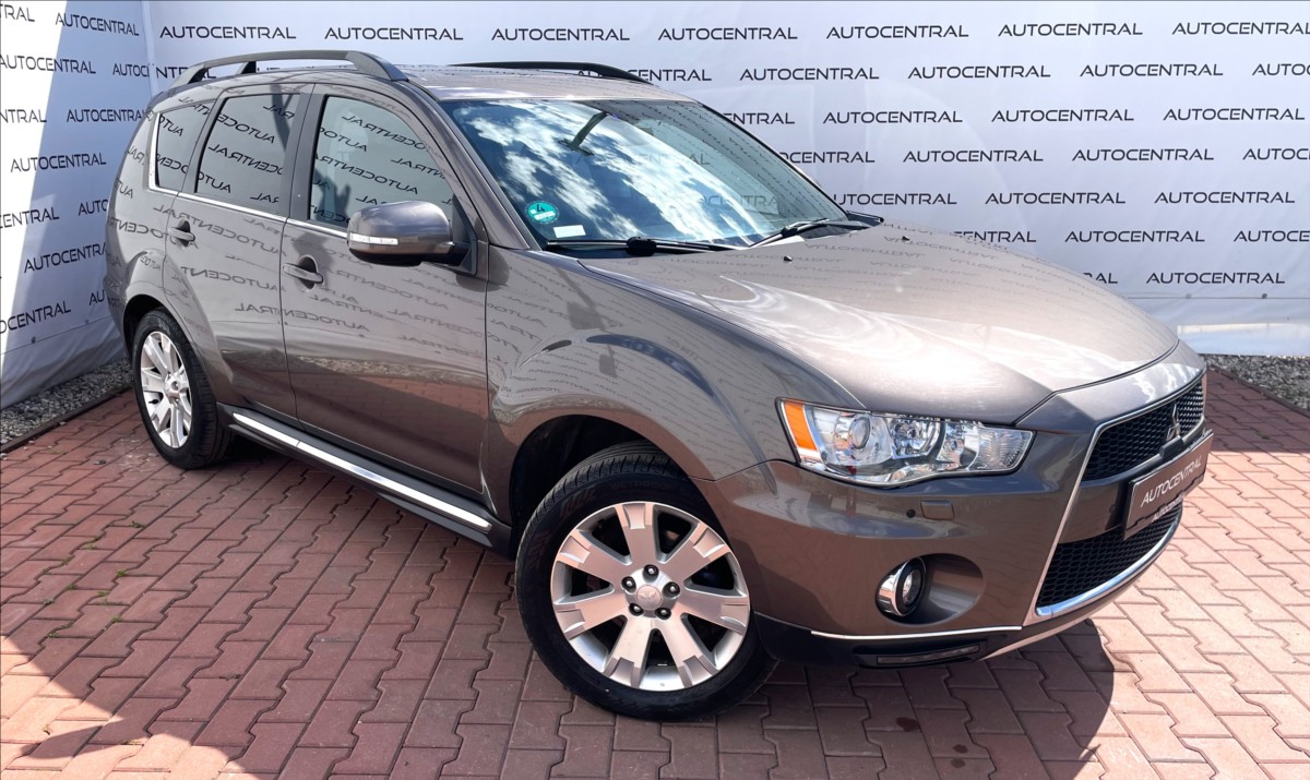 Mitsubishi Outlander 2,4 i MIVEC 4x4 CUT
