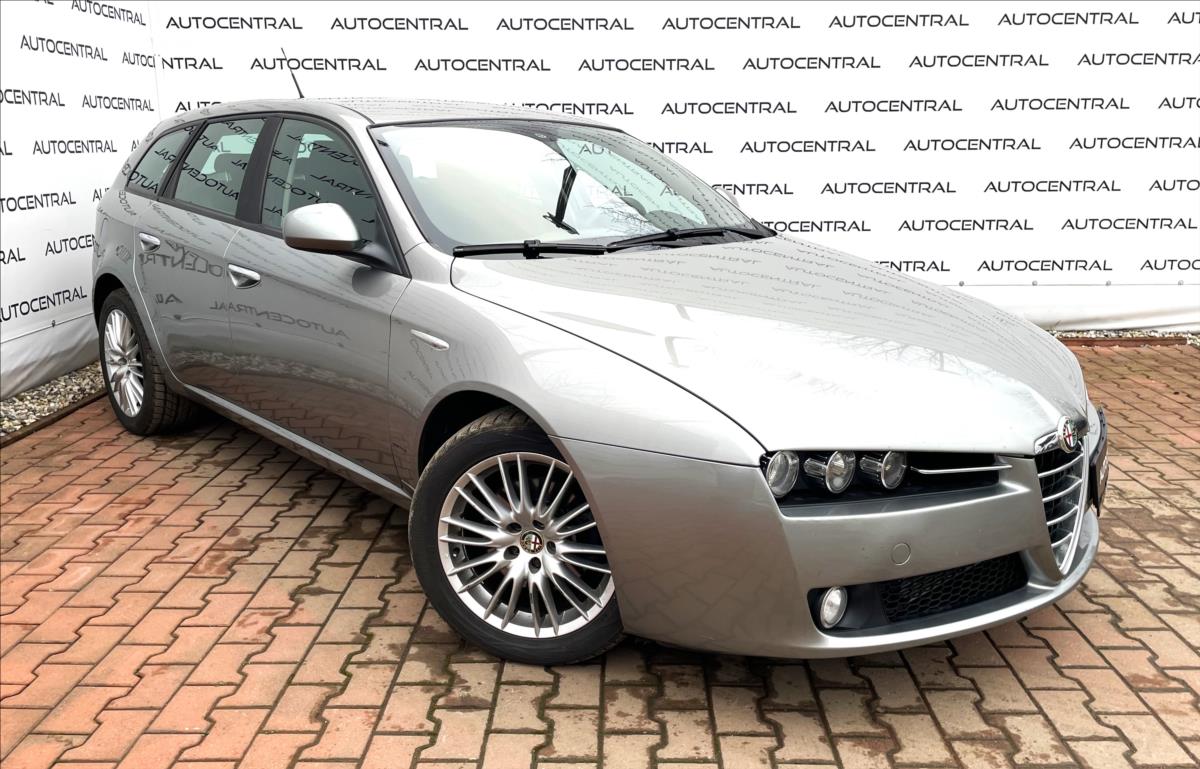 Alfa Romeo 159 2,0 JTDM,110kW,po servisu,STK