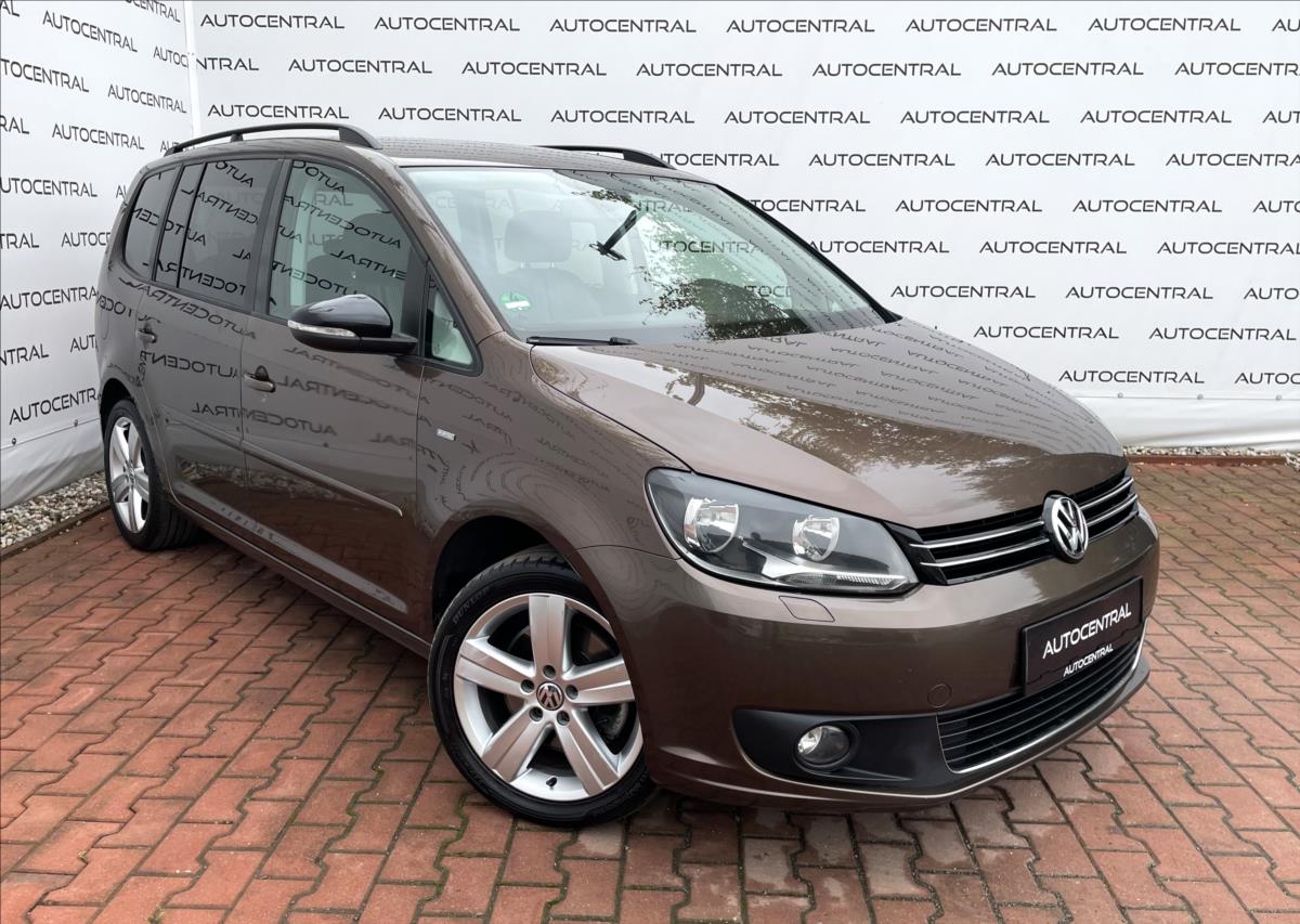 Volkswagen Touran 1,4 TSi.103kw.STK 8/27