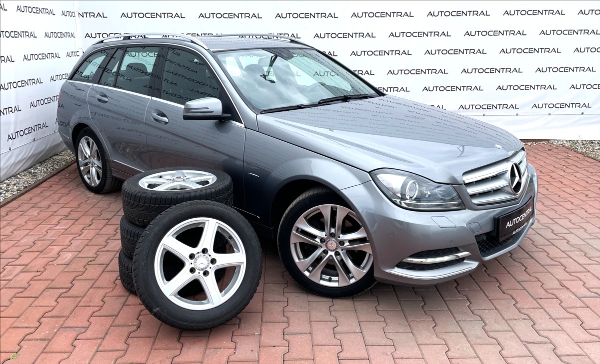 Mercedes-Benz Třídy C 220CDI 125kw Avan. Xenon,po se