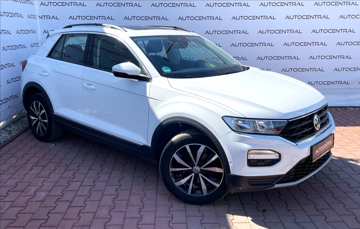 Volkswagen T-Roc 1,0 Tsi Style 85kw po servisu