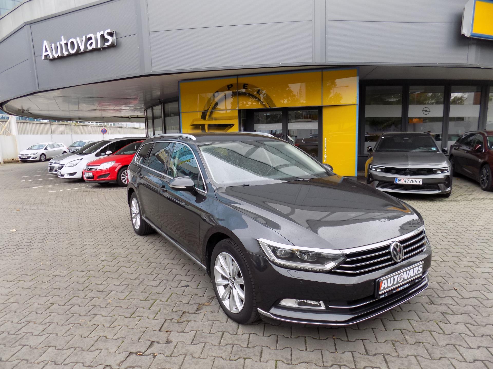 Volkswagen Passat 2.0 TDi DSG TOP STAV!
