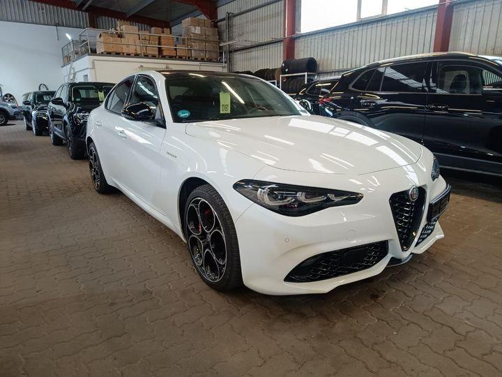 Alfa Romeo Giulia 2.0 Turbo 206kW AT8-Q4 Veloce