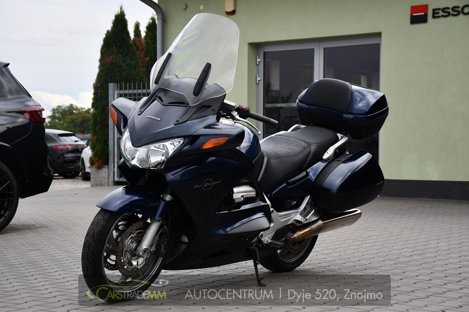 Honda ST 1300 A