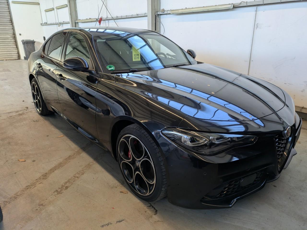 Alfa Romeo Giulia 2.0 T 206kW Q4 Competizione