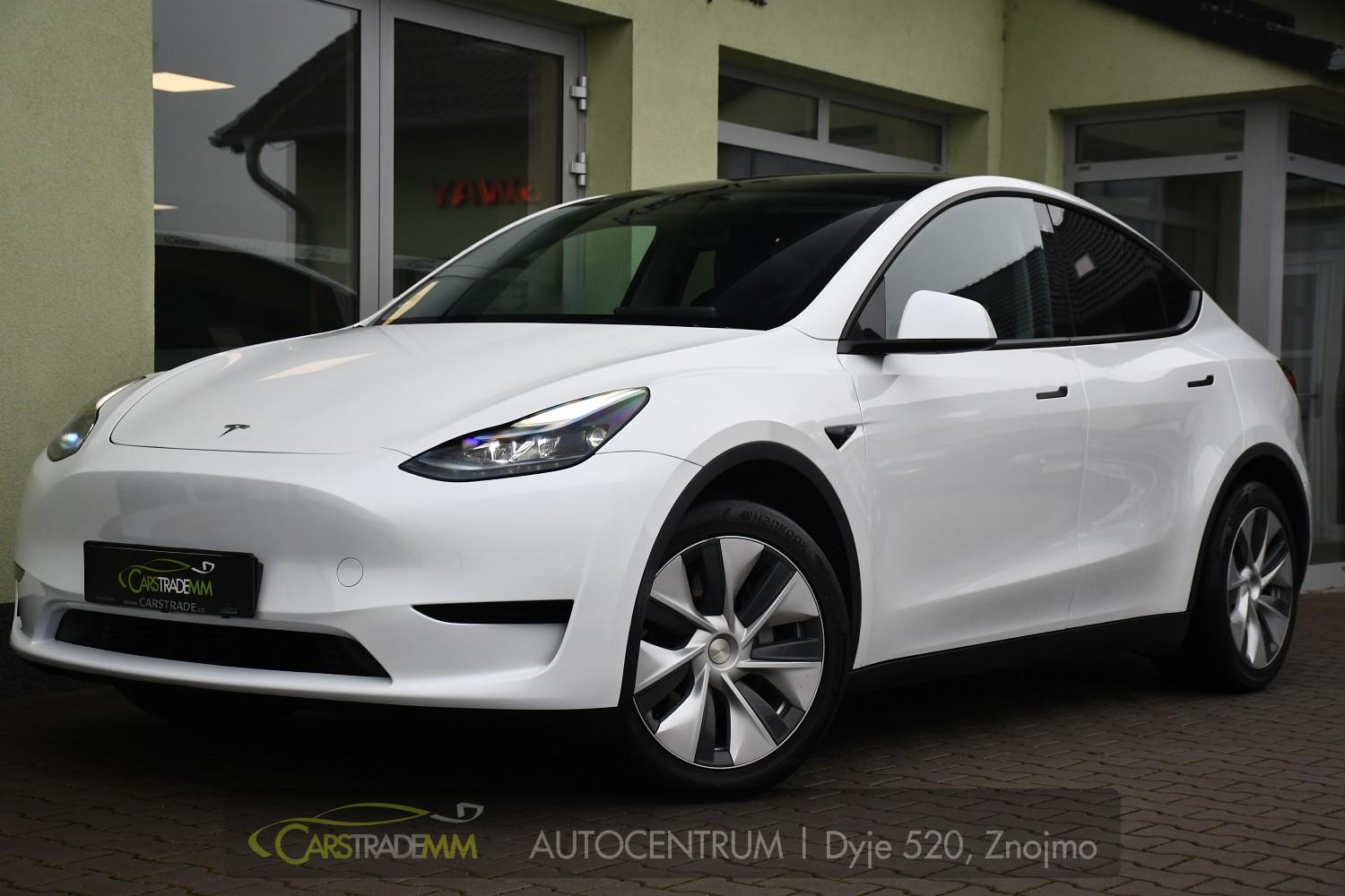 Tesla Model Y STANDARD RANGE 1M