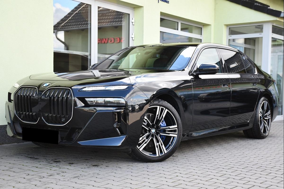 BMW Řada 7 740xd CRYSTAL 5L-ZÁRUKA B&W 1M