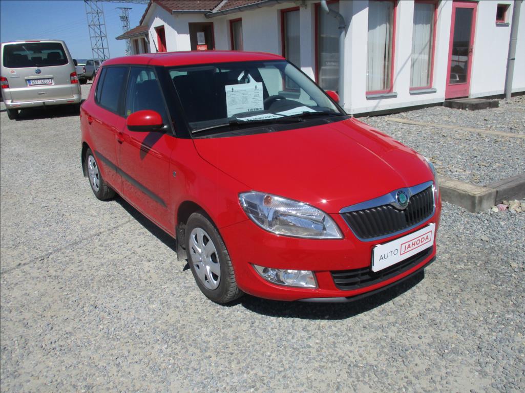 Škoda Fabia 1,2 TSI, klima,tažné,servis,CZ