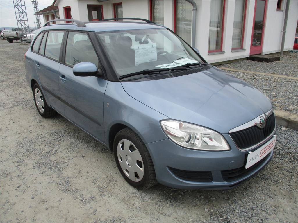 Škoda Fabia 1,2 TSI, digiklima,serviska,