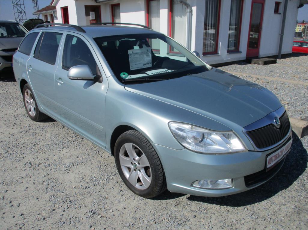 Škoda Octavia 1,4 TSI, digiklima, serviska,