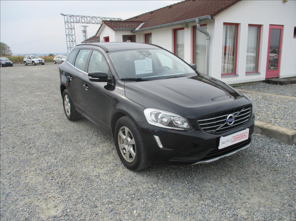 Volvo XC60 2,0 D3, klima,servis,tažné,CZ,