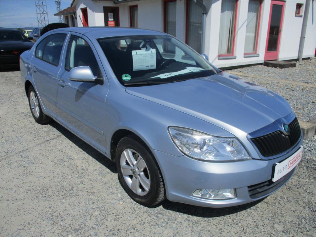 Škoda Octavia 1,4 TSi, klima,servis,tažné,