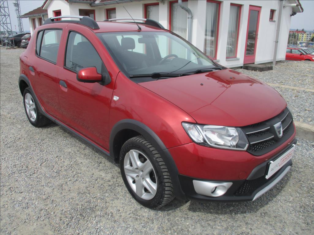 Dacia Sandero 0,9 i, klima,