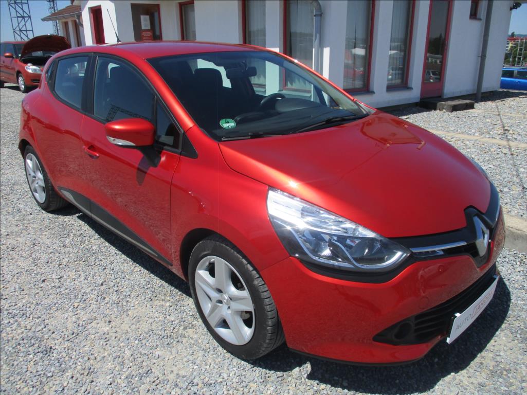 Renault Clio 1,2 i, klimatizace, navigace,