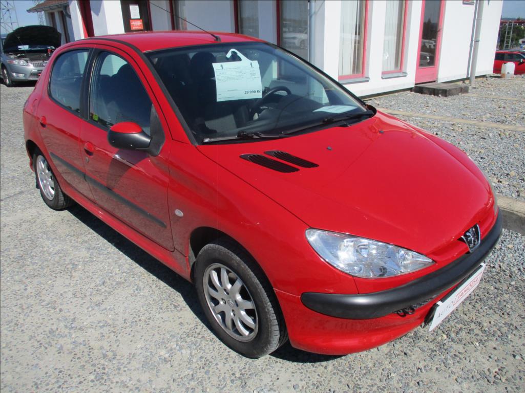Peugeot 206 1,1 i,serv.kniha ,CZ,