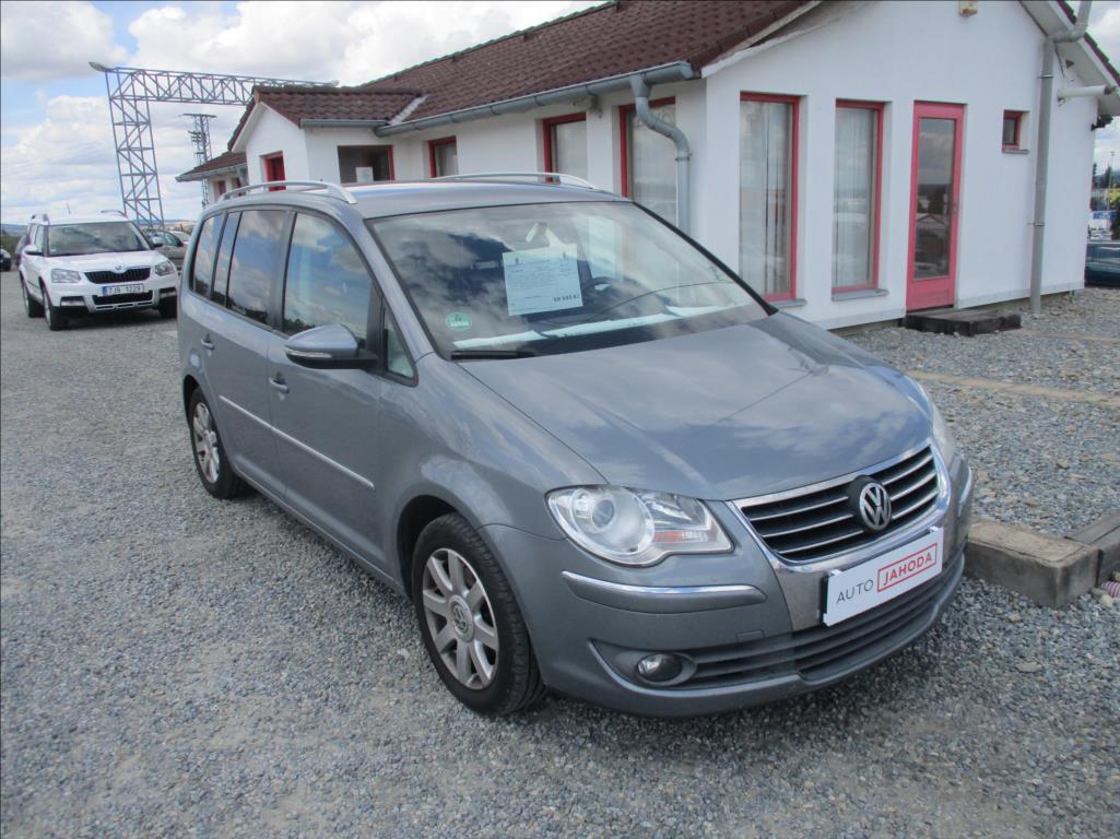 Volkswagen Touran 1,9 TDI,aut.klima, Navi,tažné,