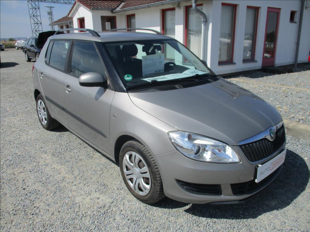 Škoda Fabia 1,2 TSI,77kW,DSG,klima,servis,