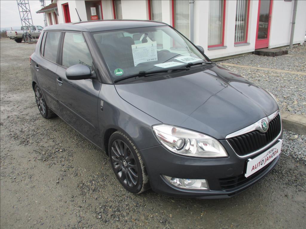 Škoda Fabia 1,2 TSI, navi, servis, klima,