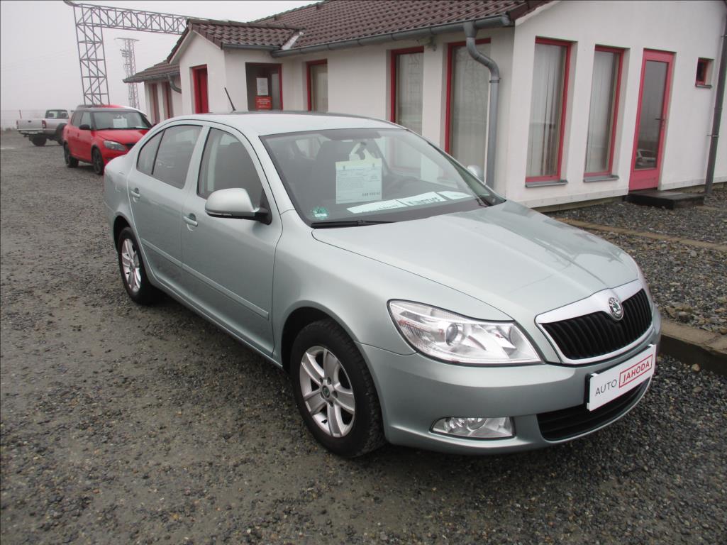 Škoda Octavia 1,2 TSI, digi klima, serviska,