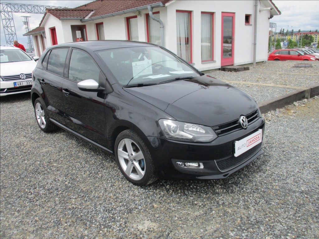 Volkswagen Polo 1,4 i 16v, klima,xenon,rozvody