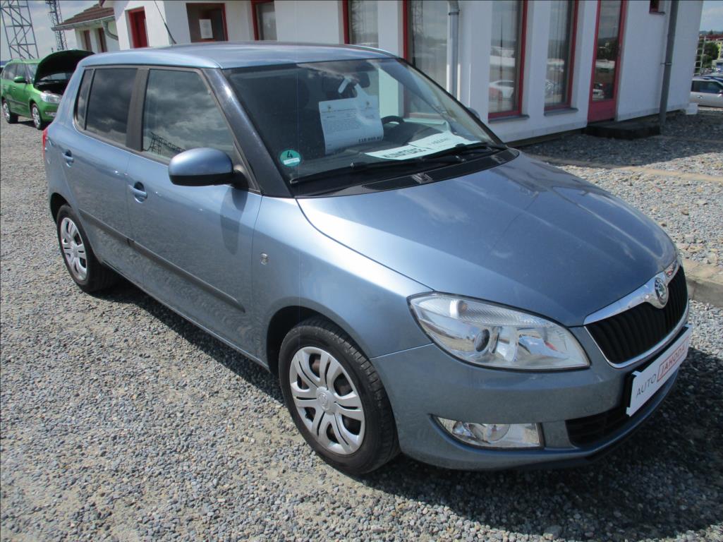 Škoda Fabia 1,2 TSI, digiklima,serviska,