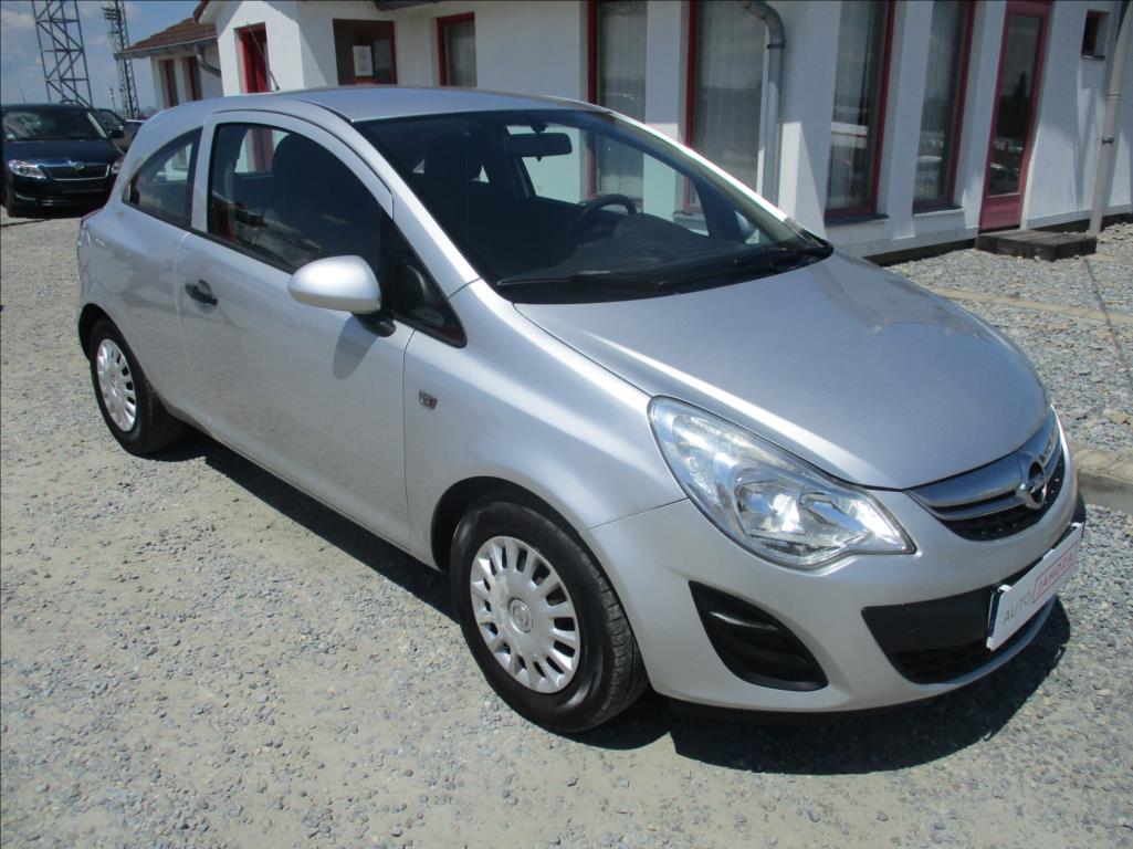 Opel Corsa 1,2 i, 51kW, klima, nová STK,