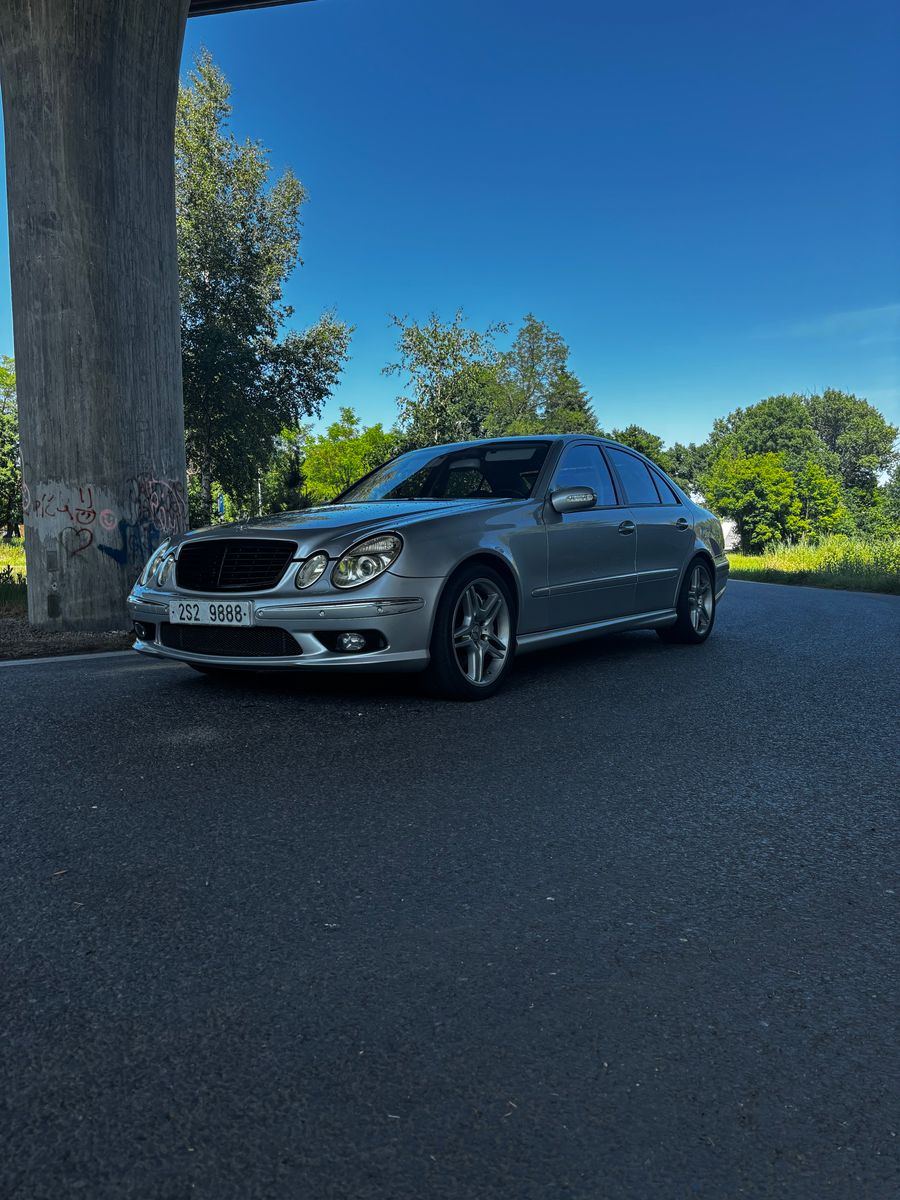 Mercedes-Benz Třídy E W211